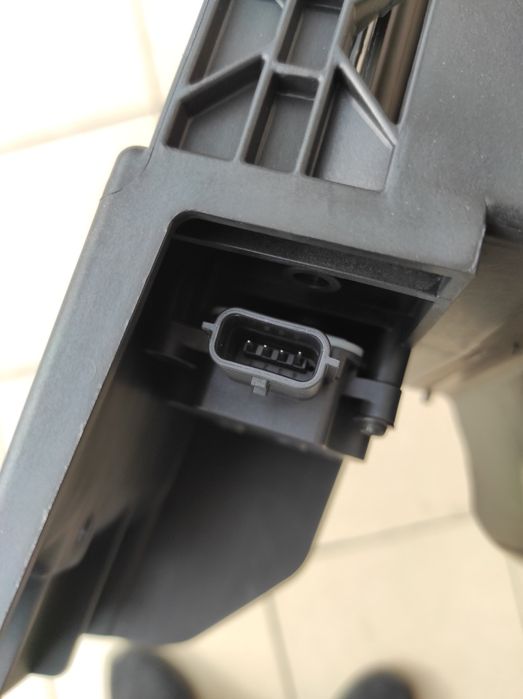 Жалюзи радиатора (в сборе) Nissan ROGUE t32 c 2017-2018гг НОВЫЙ