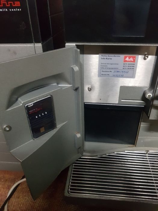 Ekspres gastronomiczny  Melitta Cafina Alfa + lodówka