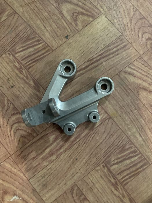 Підніжки Suzuki gsxr