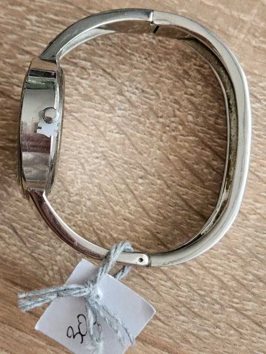 Elegancki zegarek Red Herring z cyrkoniami – 30–38 mm, nowa bateria