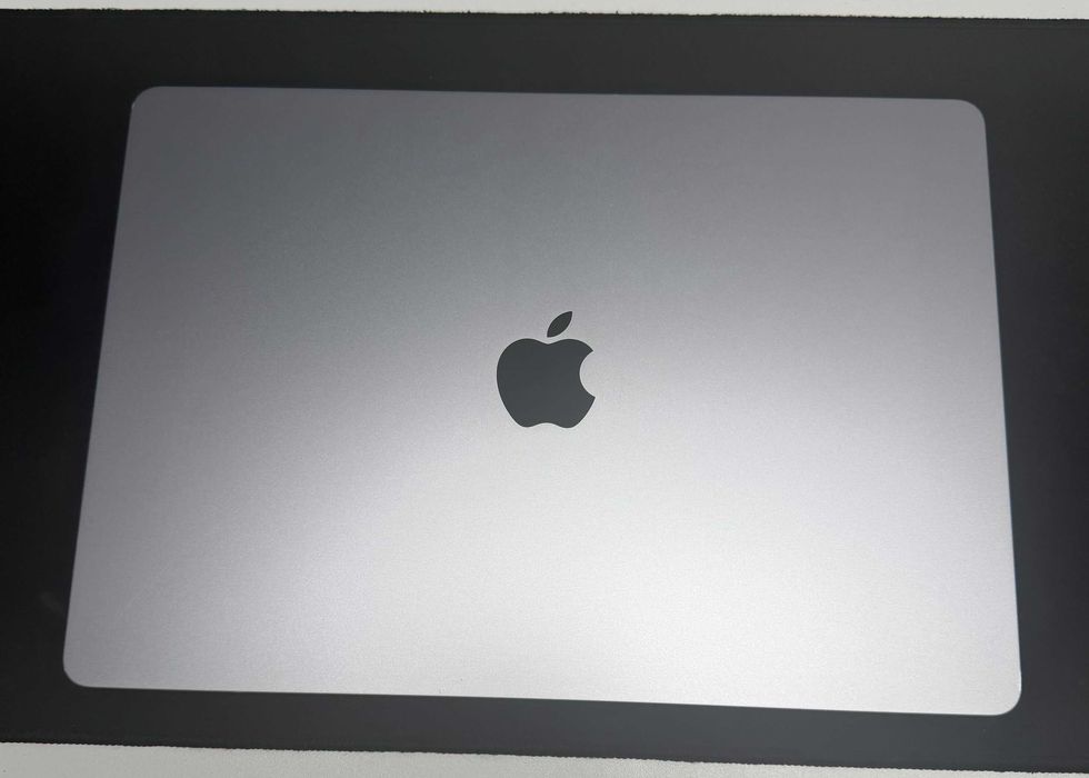Macbook Air M2 15" 2023 8GB RAM 256GB SSD Silver Bateria 93% / Sklep iTOP Muranów [46075]