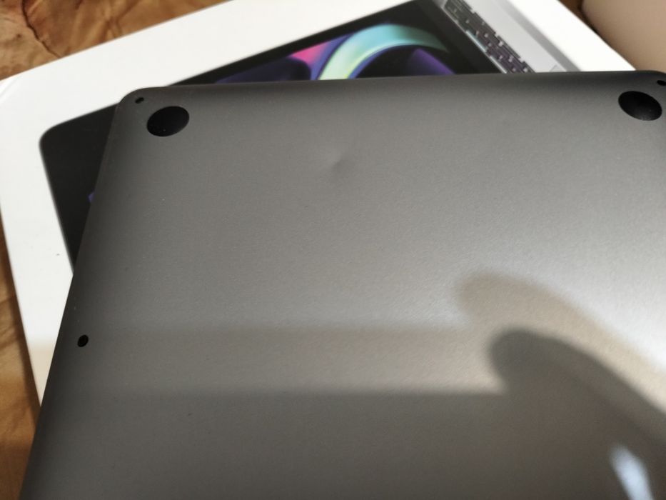 Продам Mac book pro