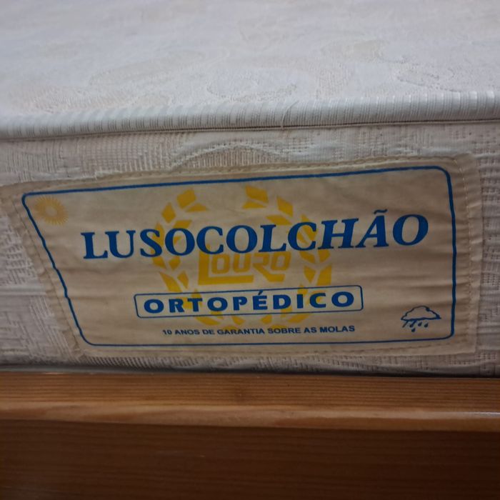 Cama de Solteiro