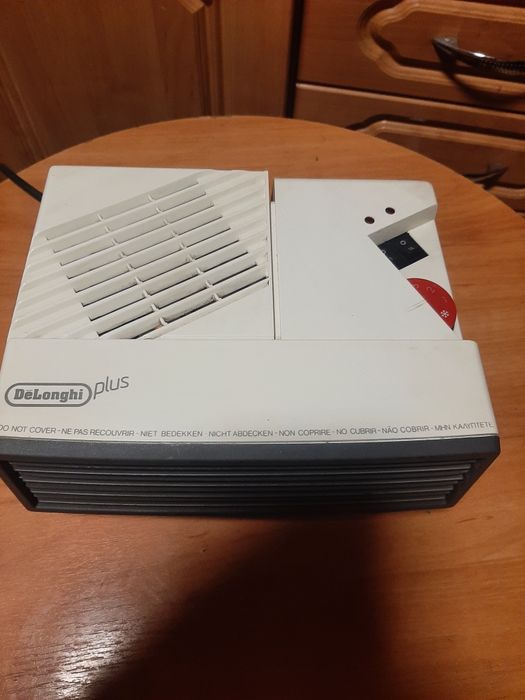 Termowentylator farelka Delonghi plus typ PT-2 moc 2000 watt