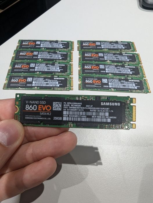 SSD M2 sata 256Gb 860 EVO