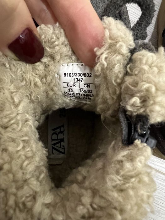 Замшеві черевики Zara , ботинки зима , овчина , 25 р.