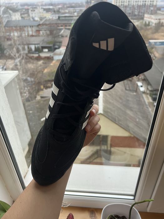Боксерки adidas 45