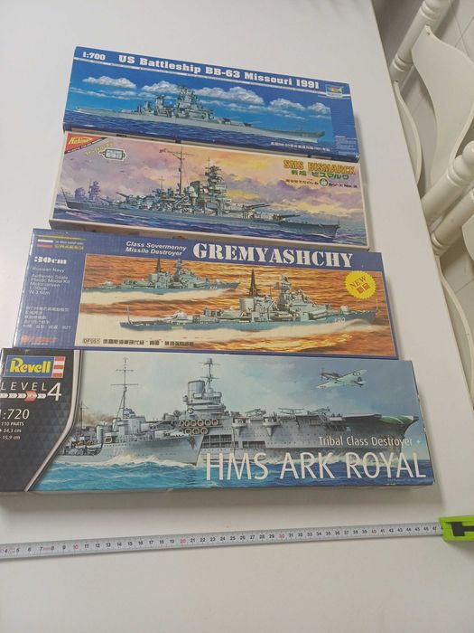 Navios de guerra Kit's 4 unidadess