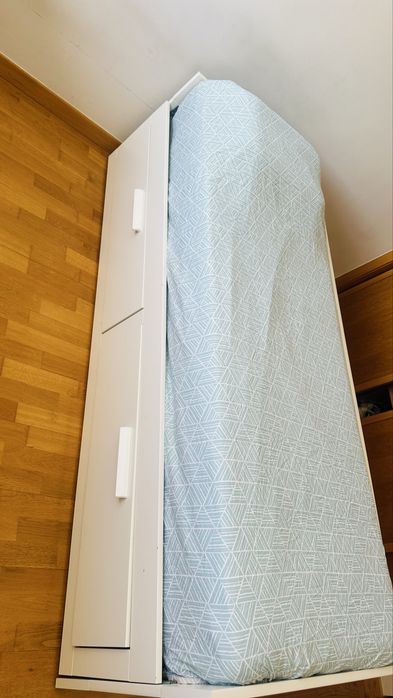 Cama de solteiro/ casal
