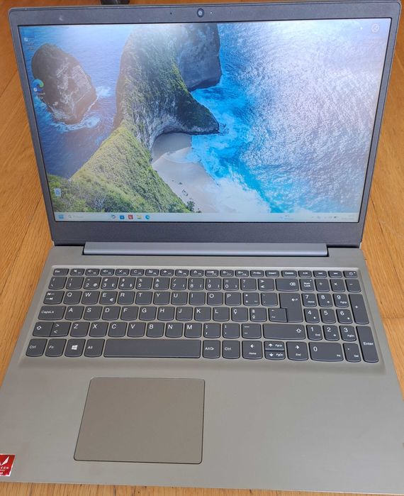 Lenovo S145 15API GerWindows11 - 15,6'' FHD Proces.Athlon 300U Ram4GB Disco M.2 128GB Novo