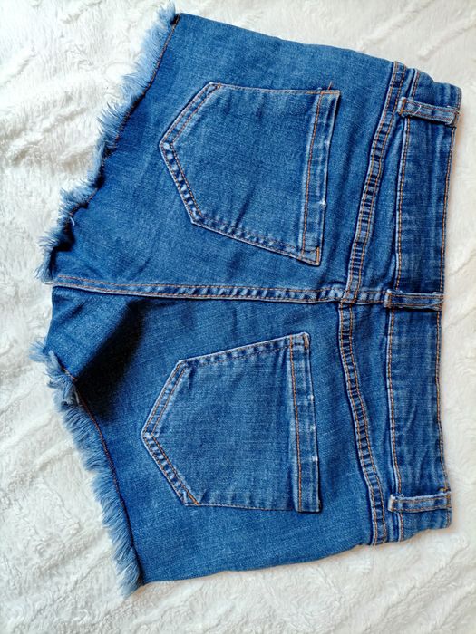 Krótkie spodenki jeansowe Amisu xs