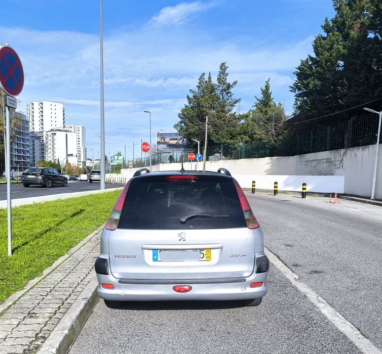 Vendo/troco Peugeot 206 SW 1400 HDI