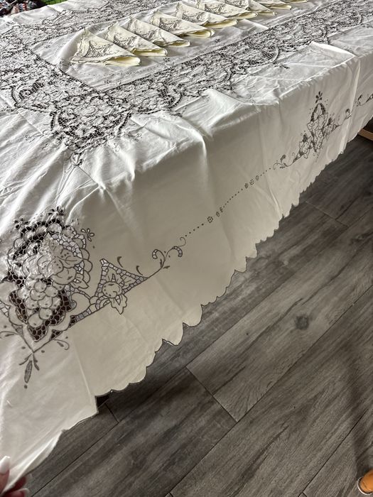 Toalha de mesa bordado intrincado richelieu e 12 guardanapos