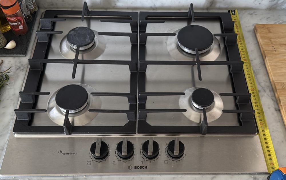 Fogão Bosch com 4 bicos