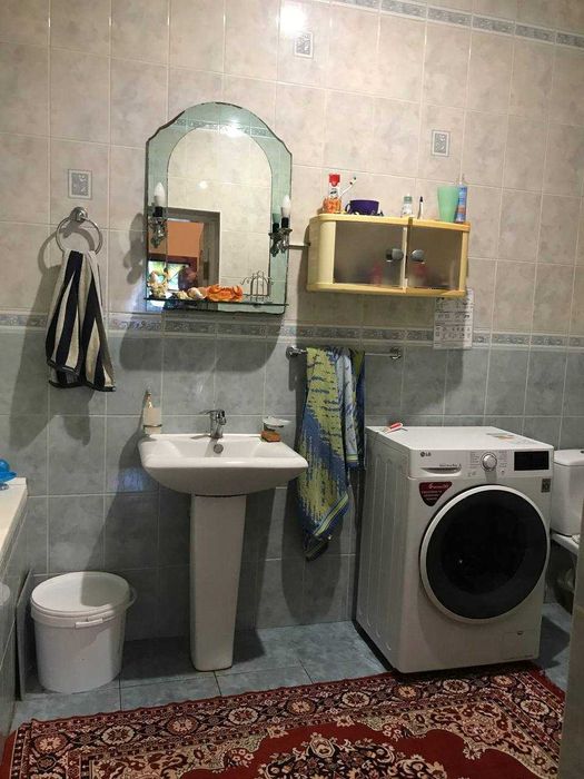 Продам будинок в передмісті Івано-Франківська