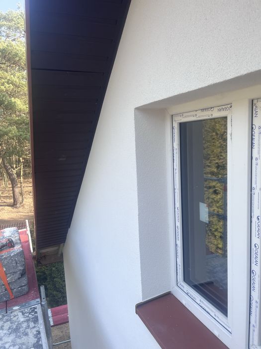 Elewacje podbitki  gipsowanie malowanie sufity podwieszane