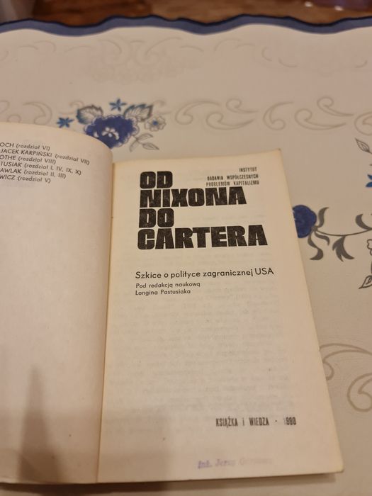Sprzedam książkę autorów zbiorowych "Od Nixona do Cartera "