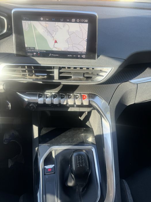 Peugeot 3008  1.6hdi