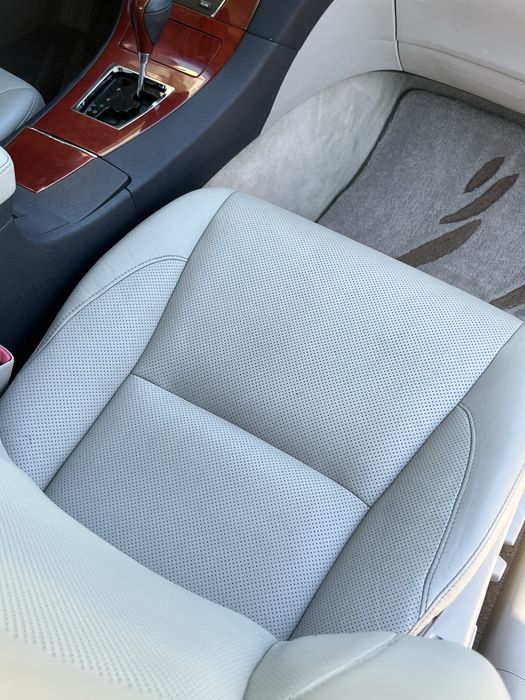 Продам Lexus Ideal