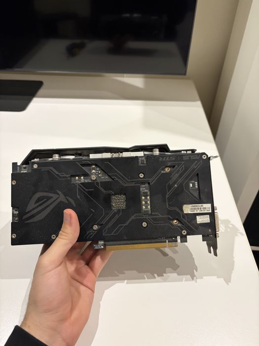 asus rog 1050 4g strix