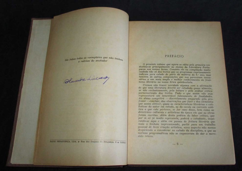 Livro Poetas Líricos do Século XVI João de Almeida Lucas