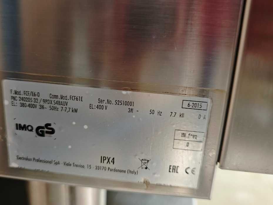 Piec konwekcyjno-parowy Zanussi 6×GN 1/1 – 7,7 kW – stan bardzo dobry