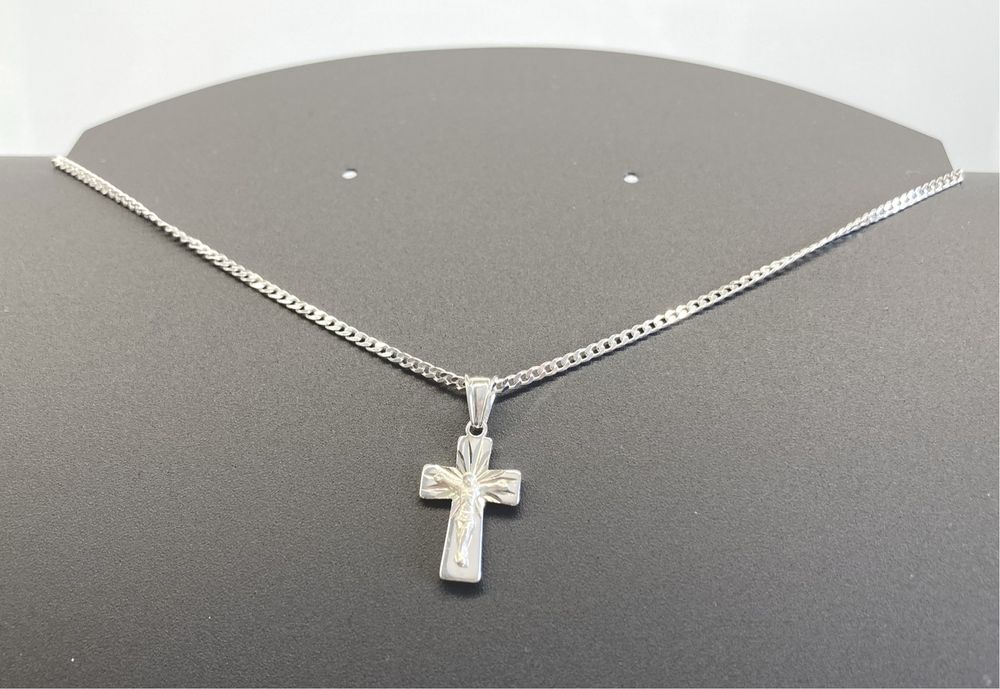 Srebrny komplet łańcuszek pancerka i krzyżyk p.925 Komunia Św, 45cm