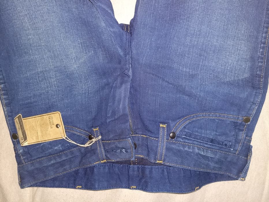 Spodnie jeansy Wrangler Charlie W28 L30