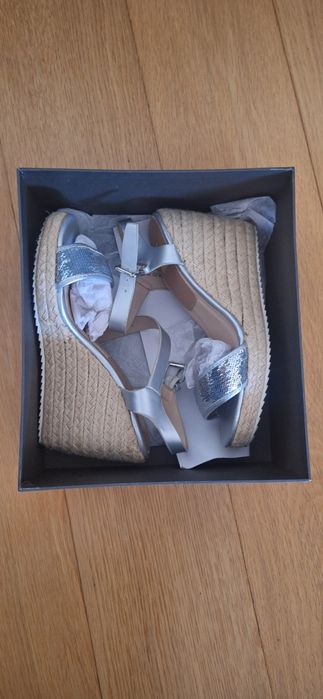 Sandálias Elio Berhanyer