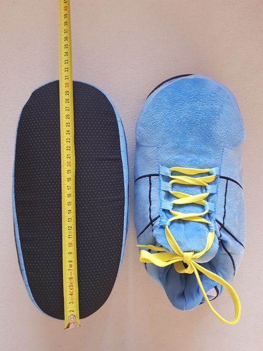 Nowe bardzo cieple kapcie