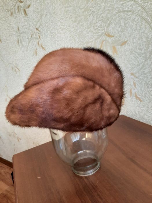 Норковая шапка женская б/у