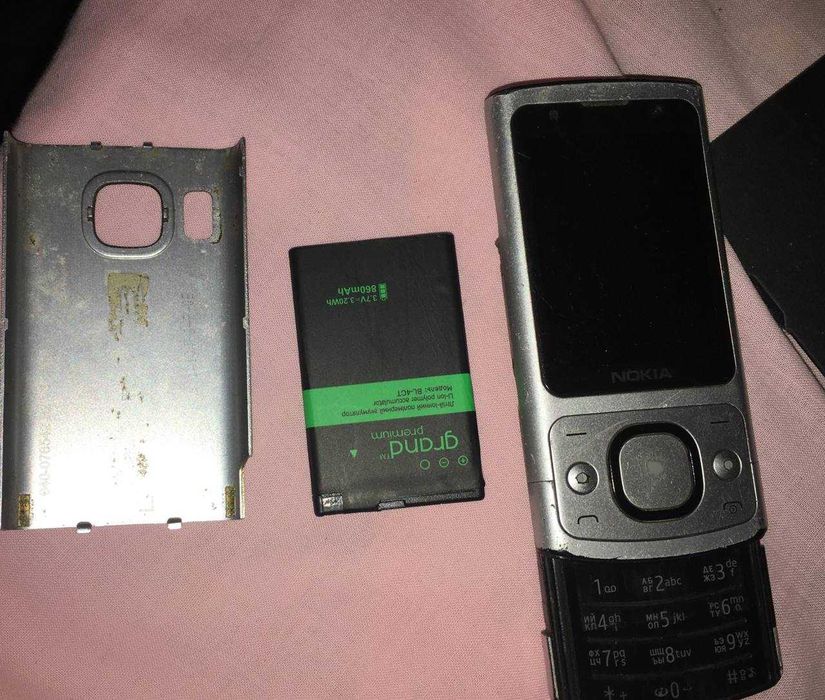 Мобільний телефон Nokia 6700s (слайдер) (замовлений)