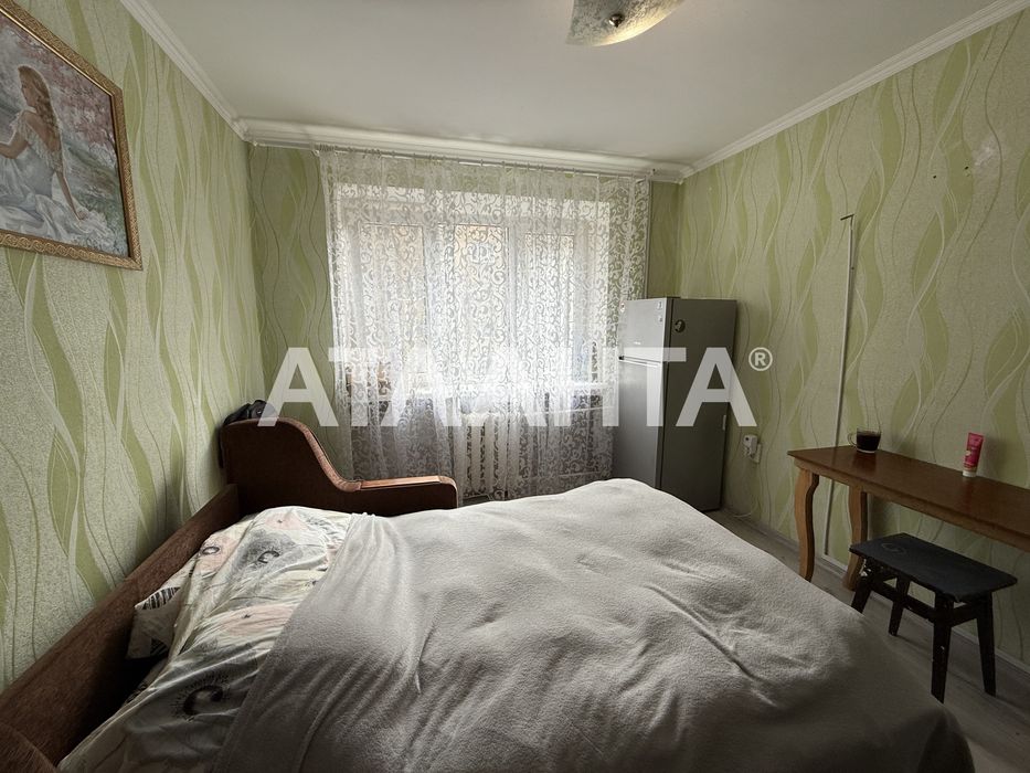 В продаже комната в коммунальной квартире