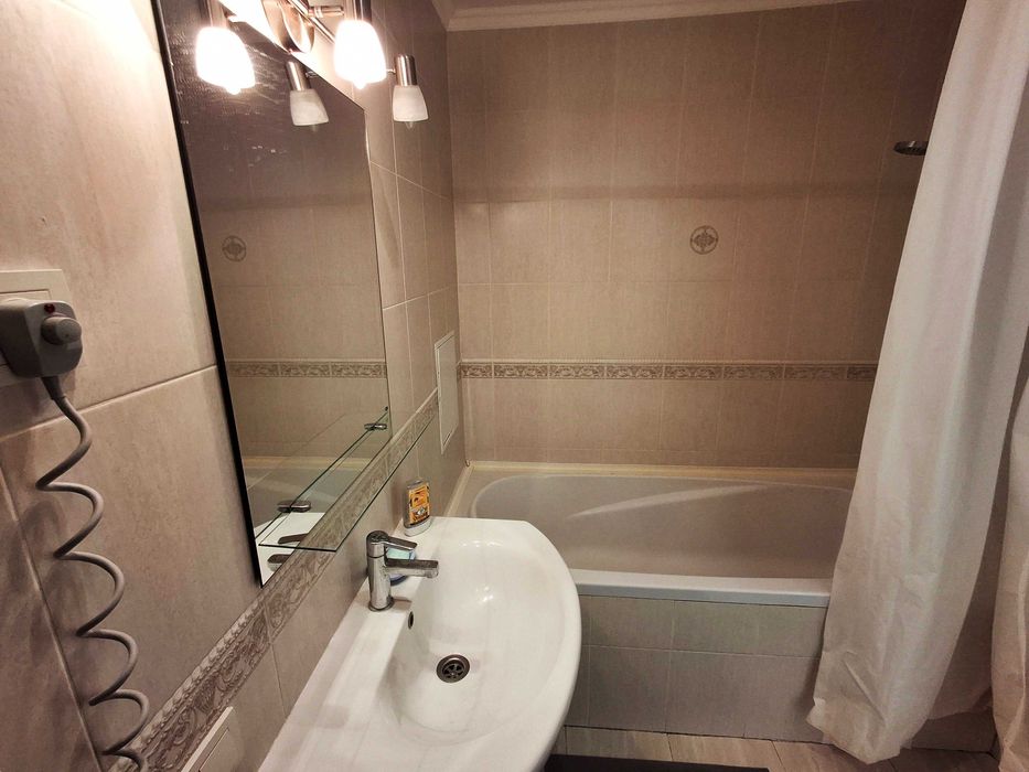 Оренда класної 1к квартири в Центрі, 35м2, вул. Саксаганського, 7, метро Палац спорту