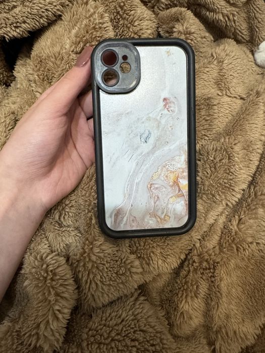 Чохли на iphone 11