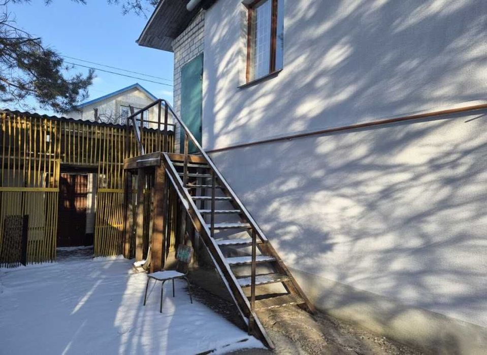 Продаж двоповерхової дачі (110м2), 3 кімнати. Мансарда. Гараж. ID:742