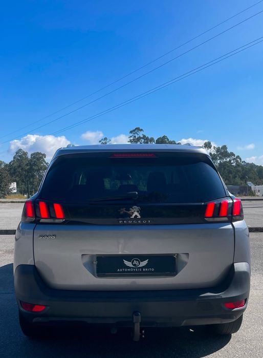 Peugeot 5008 1.5 Aceitamos Retomas/ CPLP