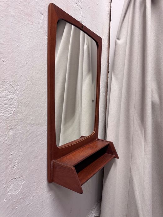 Duńskie teakowe lustro ścienne z półką, vintage midcentury