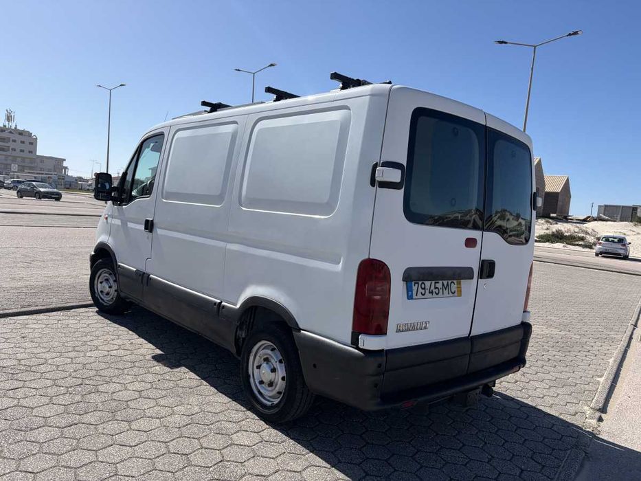Campervan Renault Master 2.5D- Legalizada