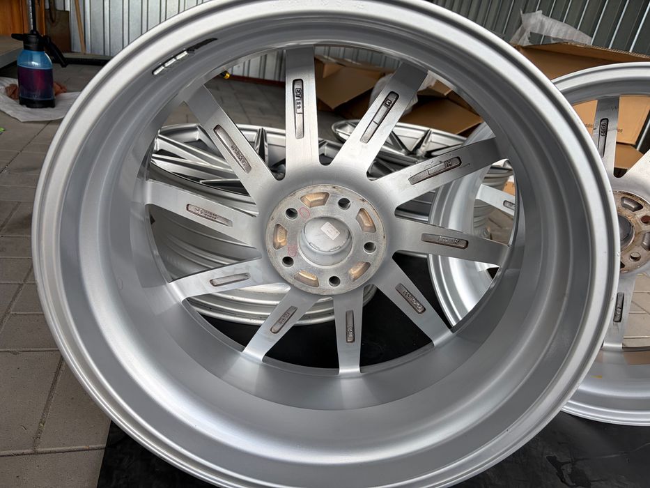 Sprzedam felgi r20