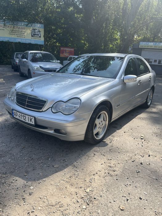 Продам Mercedes-Benz C180