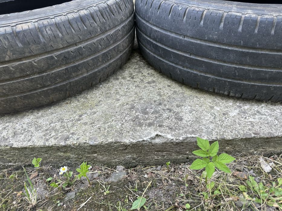 Продам колеса 225/75 р16с