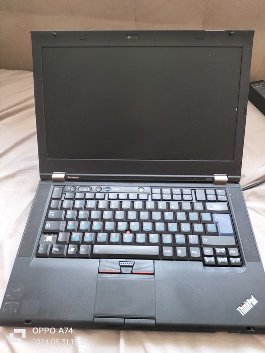 Ноутбук в не рабочем состоянии