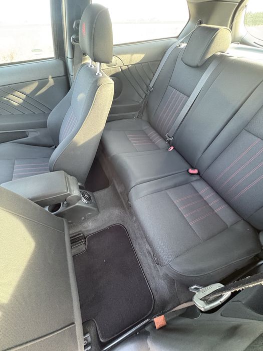 Alfa Romeo 147 fl Q2 1.9 jtdm 16v