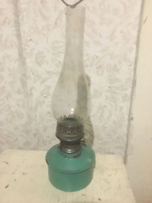 Керосиновая лампа
