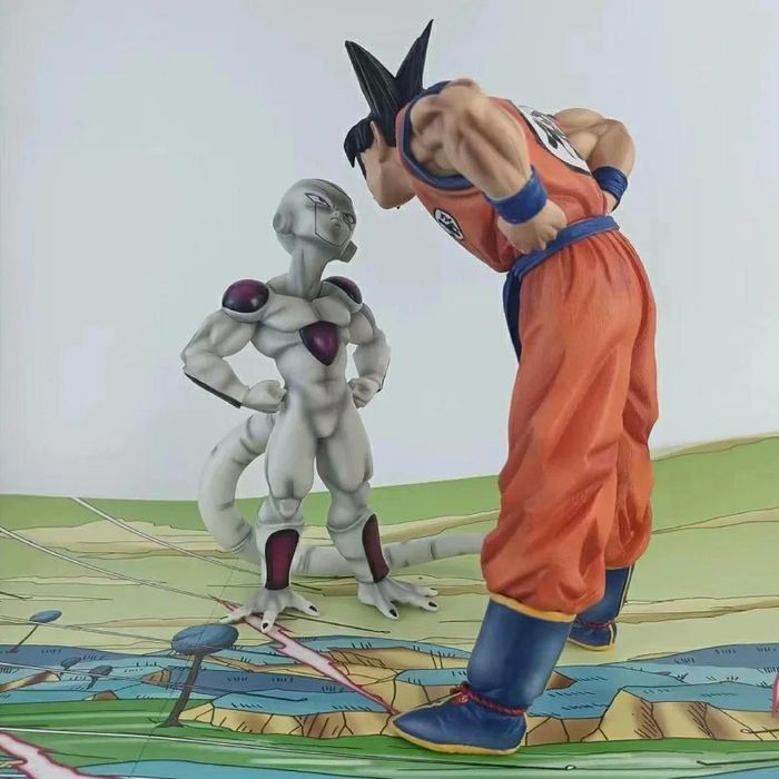 Figuras Son Goku e Freezer Conjunto
