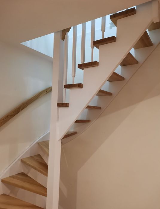 Schody drewniane na beton