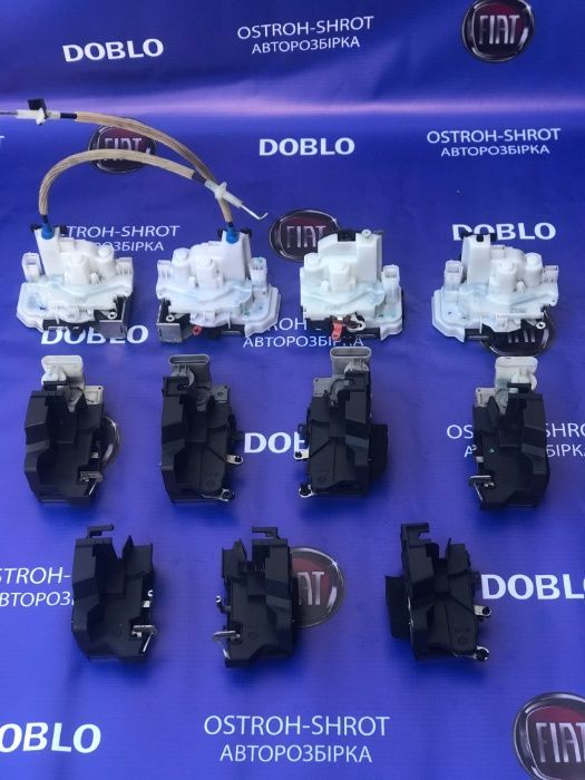 Замки замок двери дверей Fiat Doblo Добло 223 263 01-18 скоба ручка
