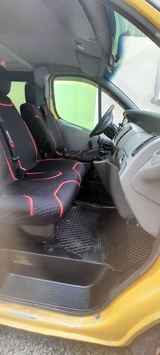 Опель віваро 1.9