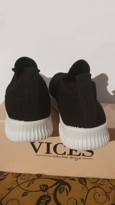 Sneakersy nowe damskie sportowe Vices rozmiar 39